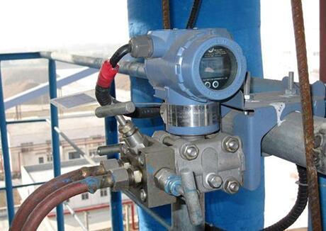 壓力變送器當沒有顯示值時，我應該做什么